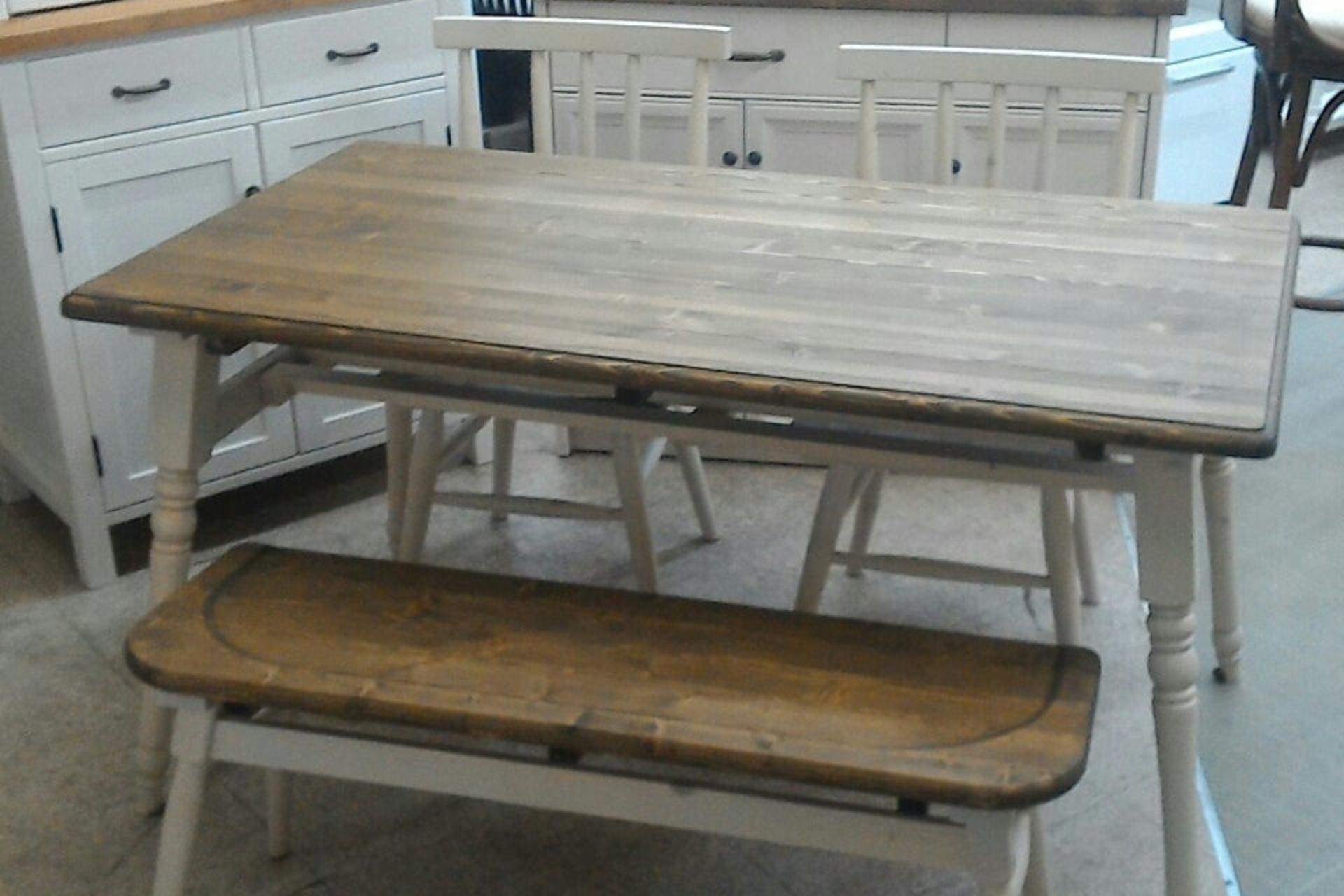 テーブルの画像